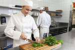 Nhà hàng vùng Footscray cần tuyển nhân viên chạy bàn, phụ bếp làm part time or full time