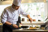 Nhà hàng Việt vùng Carnegie gần xe lửa cần tuyển nhân viên phụ bếp và phục vụ