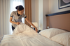 Hotel ở Melbourne CBD cần tuyển housekeeper (dọn phòng)